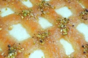 البسبوسة بالقشطة